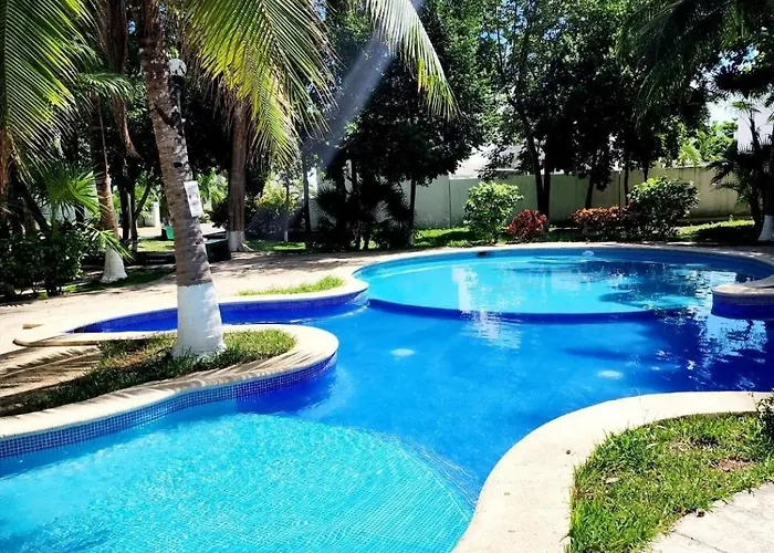 Casa Dharma, Cozy House Well Located In Town Holiday home *