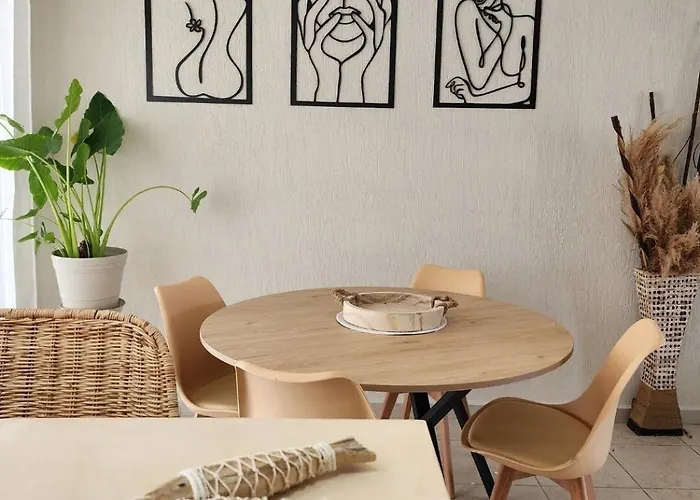 Casa Dharma, Cozy House Well Located In Town Playa del Carmen