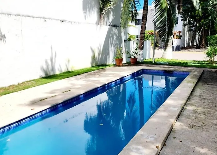 Casa Dharma, Cozy House Well Located In Town Holiday home *